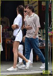 Louis tomlinson and eleanor calder from coachella 2017: Louis Tomlinson Girlfriend Eleanor Calder Shop Around Portofino During Their Holiday Photo 4300796 Eleanor Calder Louis Tomlinson Pictures Just Jared
