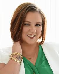 Jolene Marsh's Instagram, Twitter & Facebook