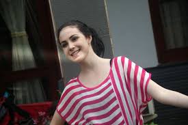 Arumi bachsin was born on february 19 1994, in jakarta, to rudi bachsin and maria lilian pesch. Arumi Bachsin Hidupnya Sudah Diatur Protokoler Radarcirebon Com