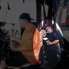 Jordison was one of slipknot's original members, founding the band in 1995 along with percussionist. Fuck Yeah Slipknot Paul Gray At Ozzfest 1999 Unmasked Rare Rare