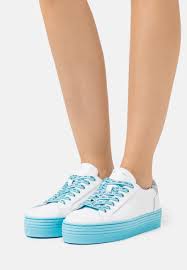 And has become one of the first. Chiara Ferragni Lace Logomania Sneaker Low Turquoise Hellblau Zalando De