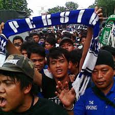 Wie zijn er ook bij en. Makna Away Days Dalam Dunia Suporter Indonesia