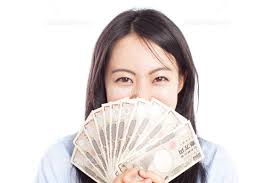 お金を持った女性 写真素材 [ 2871371 ] - フォトライブラリー photolibrary