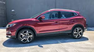 Request a dealer quote or view used cars at msn autos. 2020 Nissan Rogue Sport Buyer S Guide Reviews Specs Comparisons