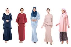 Nah, oleh sebab itu kami sudah mengumpulkan koleksi terbaru seputar model baju polos berpayet yang bisa kalian jadikan wawasan. Katalog Harga Baju Kurung Terlengkap Agustus 2021 Di Indonesia