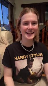 tara warren (@tara.warrenn)