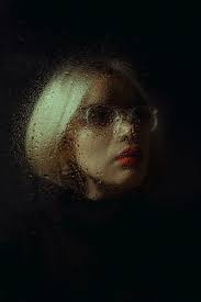 The emotional portraits by Aaron Walls