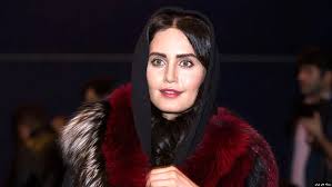 الناز شاکردوست به دادگاه احضار شد؛ تداوم برخورد با هنرمندان غیرحکومتی و غیرهمسو