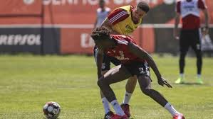 View nuno tavares profile on yahoo sports. Taarabt E Nuno Tavares Integram Treino Do Benfica Na Vespera Da Final Da Taca De Portugal Benfica Jornal Record