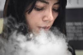 Pastinya vapers sudah kenal dengan anang hermansyah. The Vape Life Blowing Shapes Chasing Clouds And Riding Indonesia S E Cigarette Wave For Profit Coconuts Jakarta