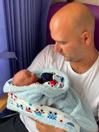 Georgia Cross and I would like to introduce our baby boy Bobby welcomed to  the world this morning weighing 5lb 7 we're home all safe and well with  three very impressed siblings