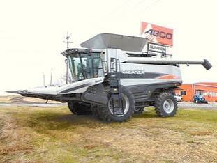 Gleaner A65 Combine