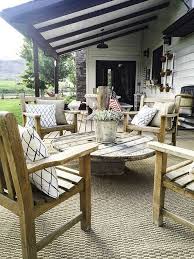39 Ideas For Farmhouse Decor Joanna Gaines Fireplaces Farmhouse Outdoor Decor Patio Decor Farmhouse Patio
