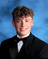 Timberland High recognizes 135 graduating seniors