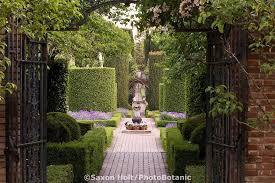 Brick Path Through Entry Gate To Filoli Wall Garden Formal Landscape Architecture Design Showing Axial Vie Brick Wall Gardens Succulents Garden Formal Gardens