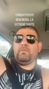 Scott Burdett's Instagram, Twitter & Facebook