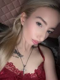 Tia Shannon's Instagram, Twitter & Facebook