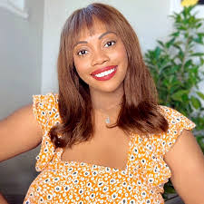 Viola Ashley's Instagram, Twitter & Facebook