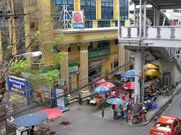 Ja, parkmöglichkeiten steht den gästen zur verfügung. King Royal Garden Inn Review 245 Sathorn Tai Road Bangkok Silom