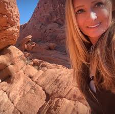 Ivy Dawn updated her profile picture.