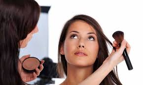 Prodi atau jurusan unnes atau universitas negeri semarang ini bertujuan menghasilkan lulusan psikologi yang berkarakter konservasi, serta mampu berkompetisi pada tingkat di ft unnes juga terdapat prodi pendidikan kesejahteraan keluarga dengan peminatan tata busana dan tata boga. 4 Kampus Negeri Yang Buka Program Studi Tata Rias Dan Kecantikan Highlight Id