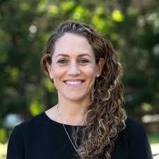 Jenna Posner's Instagram, Twitter & Facebook