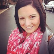 Amber Senger's Instagram, Twitter & Facebook