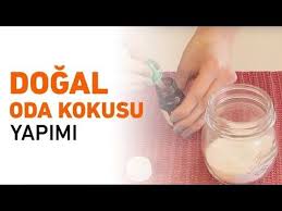 Evinizi doğal yollarla güzel kokmasını sağlamak için yeni bir koku oluşturabilir, taze çiçekleri, mumları ve sabunları kullanabilirsiniz. Asagida Sizlere Sundugumuz Yontemlerle Evinizin Mis Gibi Kokmasini Saglayacak Dogal Kokular Yapabilirsiniz Video 1 Do Dogal Dogal Kozmetik Bitkisel Tarifler