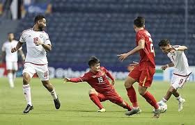 Theo thông tin từ vff thì phía uae đã xác nhận việc đã bán vé cho các cổ động viên việt nam để theo dõi trận đấu với đội chủ nhà. Japanese Referee To Officiate At Vietnam Vs Uae Match