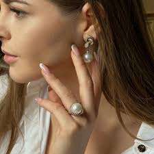 Classic Pearl Diamond Earrings 18K Yellow Gold For Her