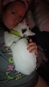 Poor thing just needs some love.