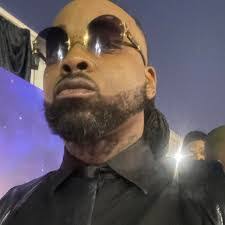 Victor King's Instagram, Twitter & Facebook