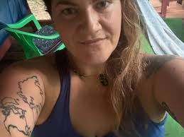 After 3 days of travel and a hard hike into the jungle, I arrived at  @kushicenter Kushi Ayahuasca Healing Center for a 2-week master plant dieta  with Chiric Sanango. My prayer was