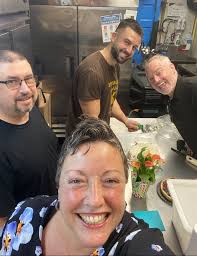 Gwen Kazlouskas-Noyes (@gwen_kazlouskas_noyes) • Instagram photos and videos