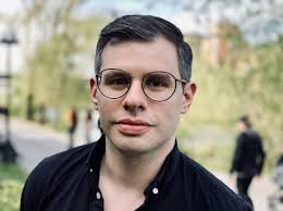 Explaining Early Adoption