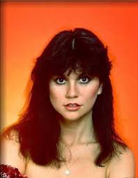 Cute Linda Ronstadt 😍🖤💕