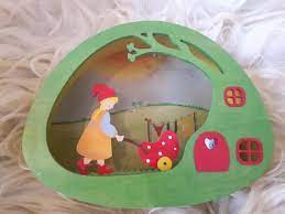 lieve wandlamp kaboutervrouwtje van de noest knutselen pasen creatief figuurzaag