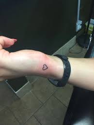 Tattoos For Women Black Tattoosforwomen Black Tattoos Tattoosforwomen Women Heart Tattoo Wrist Heart Tattoo Red Heart Tattoos