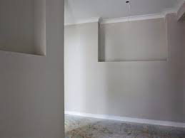 Dulux Royal Beige Half And Vivid White Trim House Colors Dulux White Trim