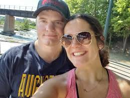 Stephanie Nelson and Lane Lettau's Wedding Website