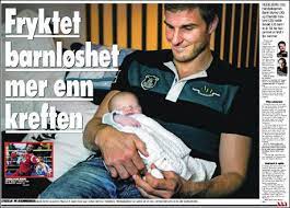 Bjarte myrhol hatte einige verschiedene frisuren in den letzten 9 jahren. Babylykke For Myrhol Etter Kreften Vg