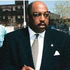 Congratulations to our daughter, Avi Noelle Thomas. Happy 18th Birthday and  welcome to the class of 2026 at Grinnell College.