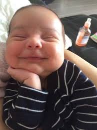 Everybody Loves A Happy Baby Baby Benadryl Baby Sleeping With A Smile Best Hilarious Jokes Funny Pictures Wa Baby Jokes Funny Babies Funny Baby Memes
