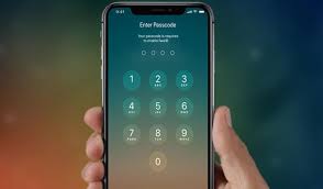 Apple claims that the iphone x makes all that data even more secure thanks to face id, but there's one gr. How To Disable Face Id On Iphone X Temporarily And Permanently
