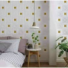 Xốp dán tường hoa văn cổ điển đính đá vàng