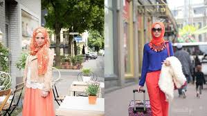 Perpaduan warna yang serasi, perpaduan warna hijau, kombinasi warna biru, perpaduan 2 warna, baju coklat tua cocok dengan jilbab warna apa, baju warna tenang, kami telah mengerjakannya untuk anda. Hijabers Ini Lho Cara Memadukan Hijab Orange Supaya Tampilan Kamu Enggak Kelihatan Norak