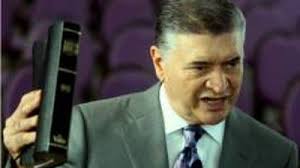 Dividida la gente por crisis de Iglesia en occidente