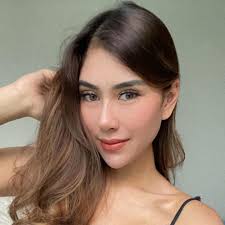 081296015689 @panjikomara log in to see photos and videos from friends and discover other accounts you'll love. Nathalie Holscher Nathalieholscher14 Tiktok Resmi Tonton Video Tiktok Terbaru Nathalie Holscher