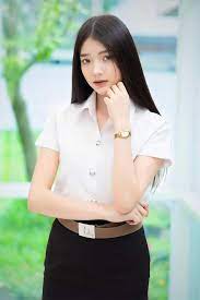 a la moda ผ หญ ง นางแบบ สาวมหาล ย