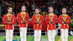 Sun yang won a gold medal in men's 200 m freestyle, becoming the only chinese male swimmer to have won gold in 2 olympic games. Rio 2016 China Rethinks Gold Medal Pursuit At Olympics Wsj